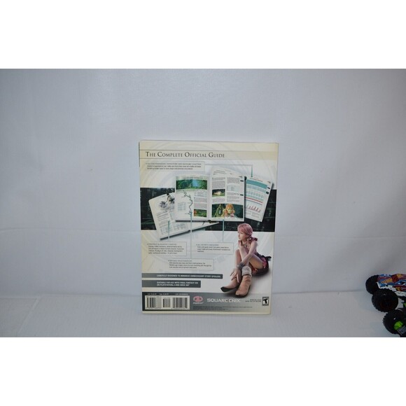 Final Fantasy XIII: Complete Official Guide Strategy Book RPG - Picture 4 of 8